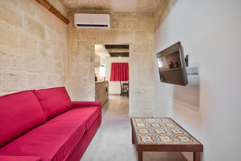 Vallettastay Old Lodge Apartment 7 Bagian luar foto