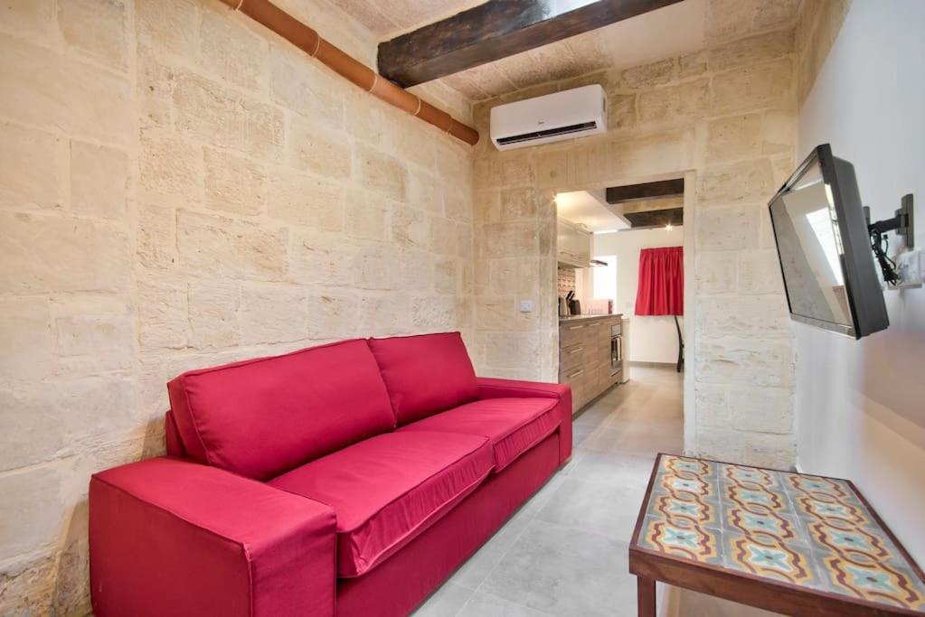 Vallettastay Old Lodge Apartment 7 Bagian luar foto
